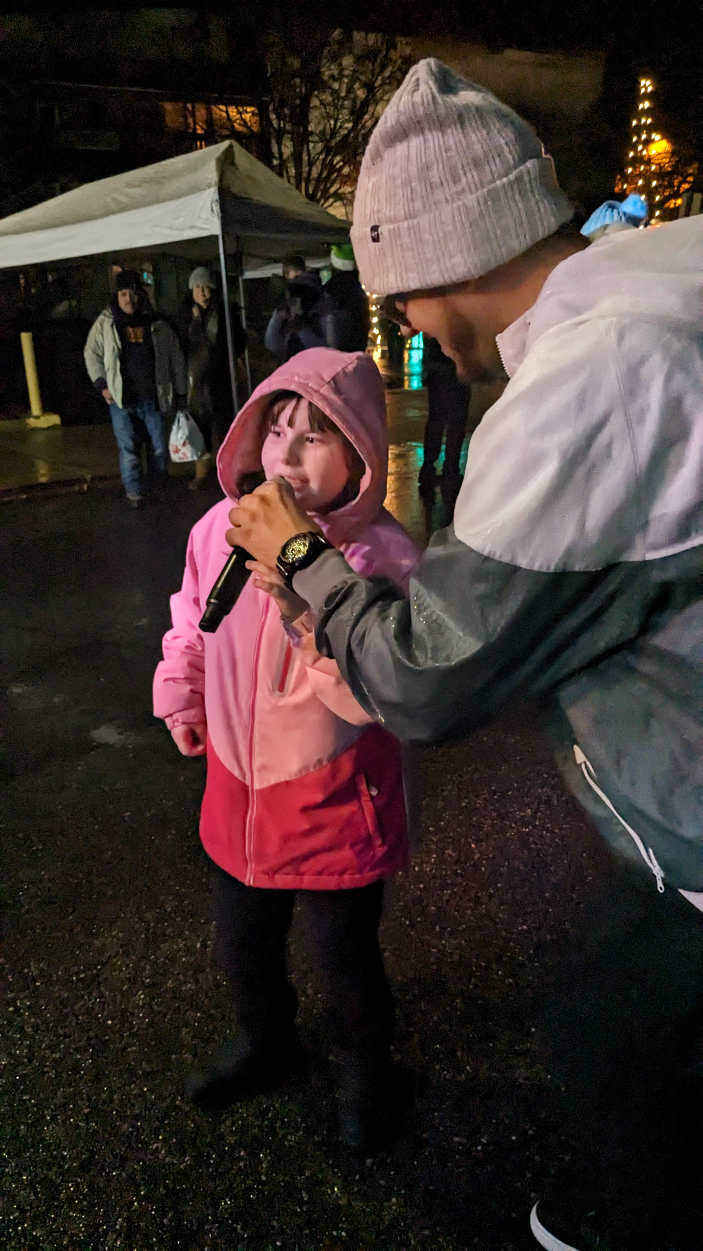 Pxl 20231203 013051161.mp